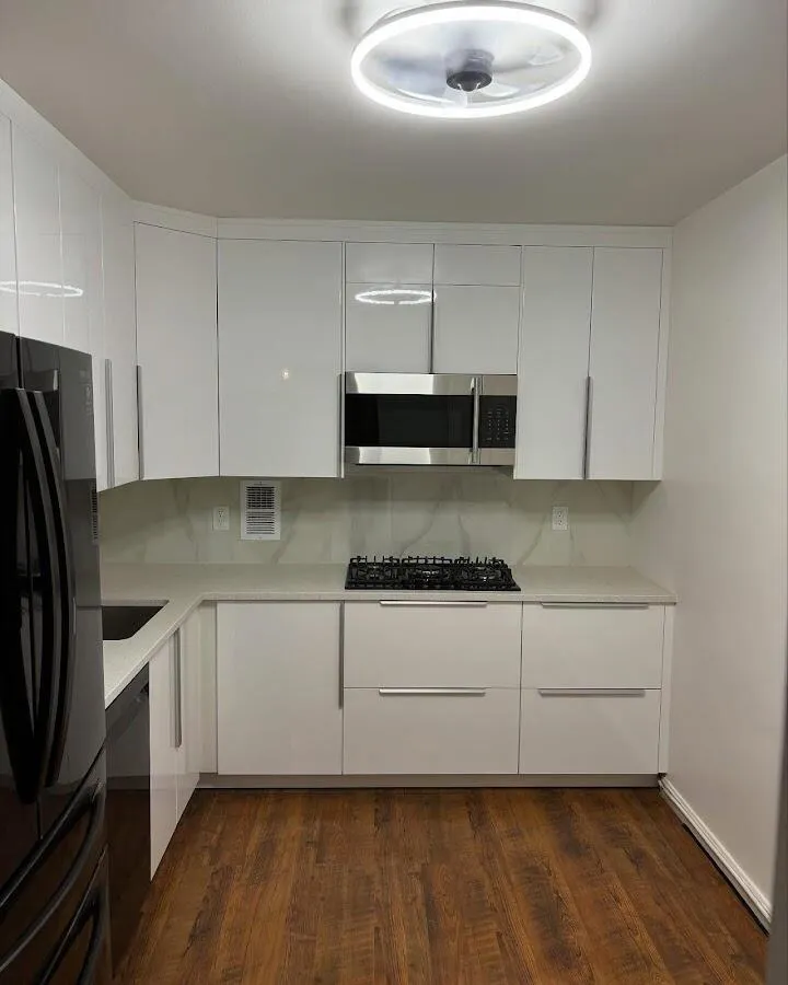 Renovated kitchen with quartz countertops in Redlands